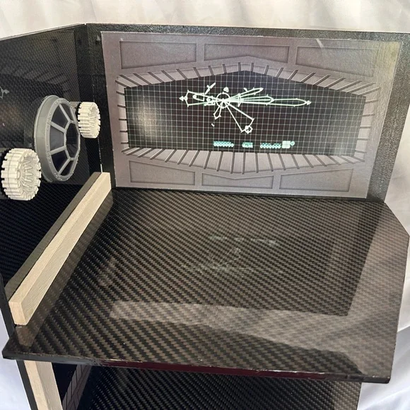 Star Wars Themed Action Figure Display Shelf - Picture 8 of 16